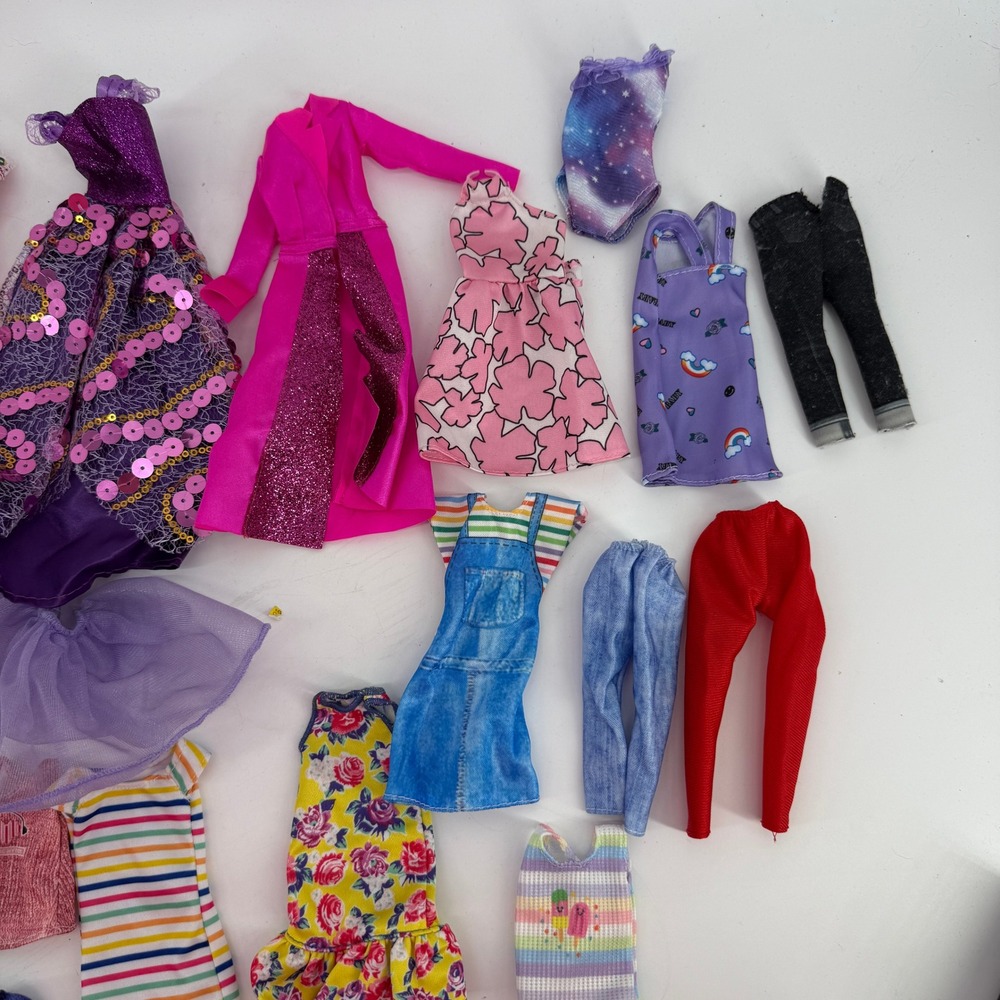 Mattel Barbie Doll Clothes Lot Kids OS Multicolor Dresses Gowns Outfits 25pc - Picture 5 of 11